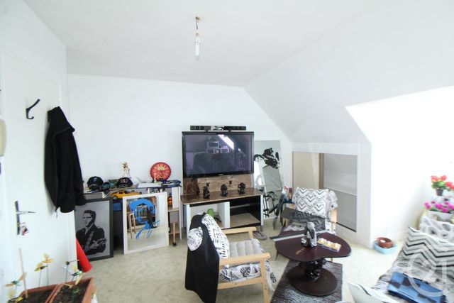 Appartement F2 &agrave; louer - 2 pi&egrave;ces - 40 m2 - Falaise - 14 - BASSE-NORMANDIE