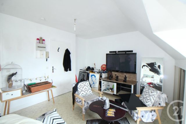 Appartement F2 &agrave; louer - 2 pi&egrave;ces - 40 m2 - Falaise - 14 - BASSE-NORMANDIE