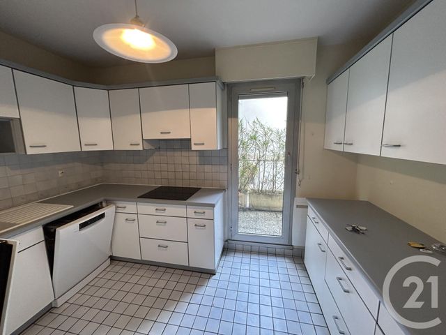 Appartement F5 &agrave; louer - 5 pi&egrave;ces - 90 m2 - Caen - 14 - BASSE-NORMANDIE