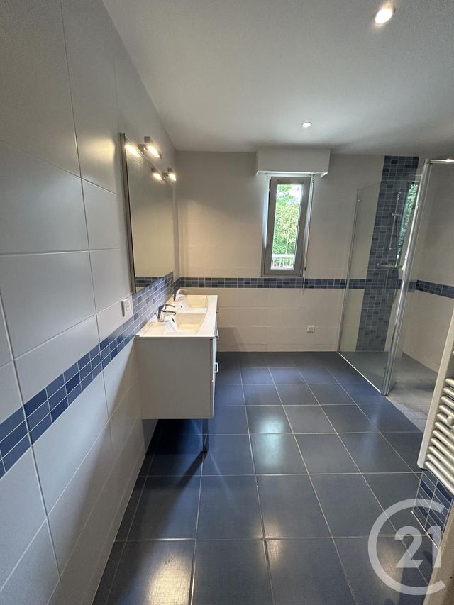 Appartement F5 &agrave; louer - 5 pi&egrave;ces - 90 m2 - Caen - 14 - BASSE-NORMANDIE