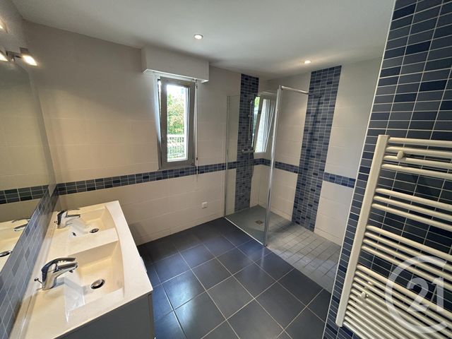 Appartement F5 &agrave; louer - 5 pi&egrave;ces - 90 m2 - Caen - 14 - BASSE-NORMANDIE