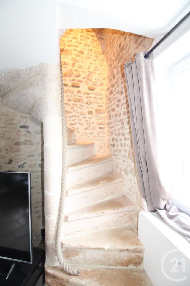 Maison &agrave; louer - 6 pi&egrave;ces - 125 m2 - Falaise - 14 - BASSE-NORMANDIE