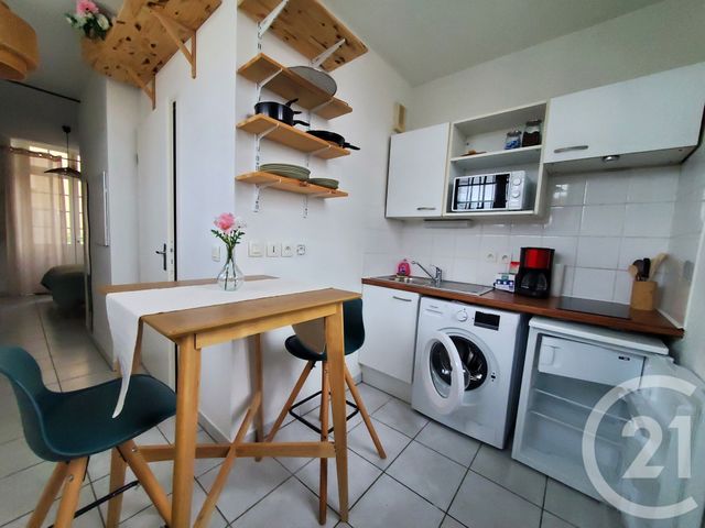 Appartement Studio &agrave; louer - 1 pi&egrave;ce - 23,54 m2 - Falaise - 14 - BASSE-NORMANDIE