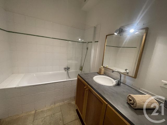 Appartement T3 à louer - 3 pièces - 91,42 m2 - Montpellier - 34 - LANGUEDOC-ROUSSILLON