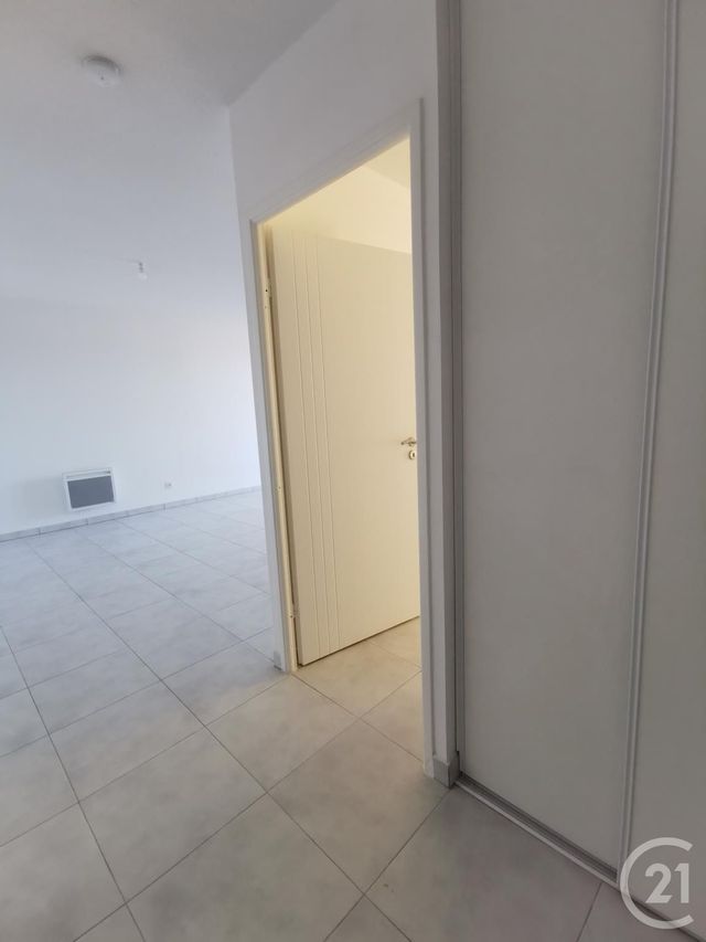 Appartement F4 à louer - 4 pièces - 85,40 m2 - Montpellier - 34 - LANGUEDOC-ROUSSILLON