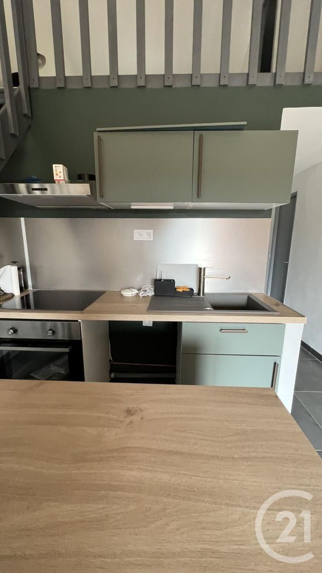 Maison &agrave; louer - 3 pi&egrave;ces - 47,04 m2 - St Bres - 34 - LANGUEDOC-ROUSSILLON