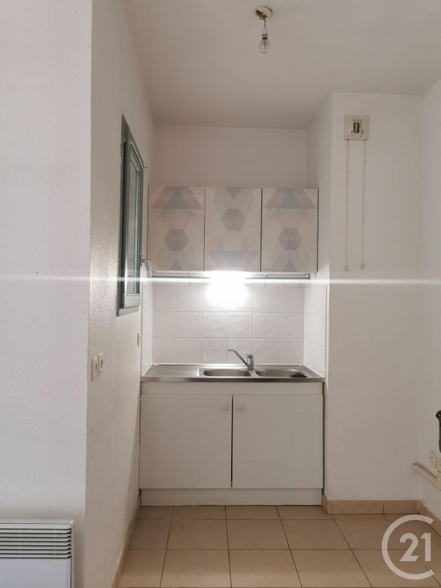 Appartement F2 &agrave; louer - 2 pi&egrave;ces - 38,35 m2 - Villeneuve Les Maguelone - 34 - LANGUEDOC-ROUSSILLON