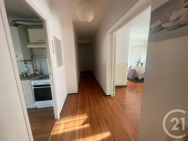 Appartement T4 &agrave; louer - 4 pi&egrave;ces - 101,19 m2 - Castelnau Le Lez - 34 - LANGUEDOC-ROUSSILLON