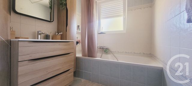Appartement F4 &agrave; vendre - 3 pi&egrave;ces - 67,07 m2 - Schiltigheim - 67 - ALSACE