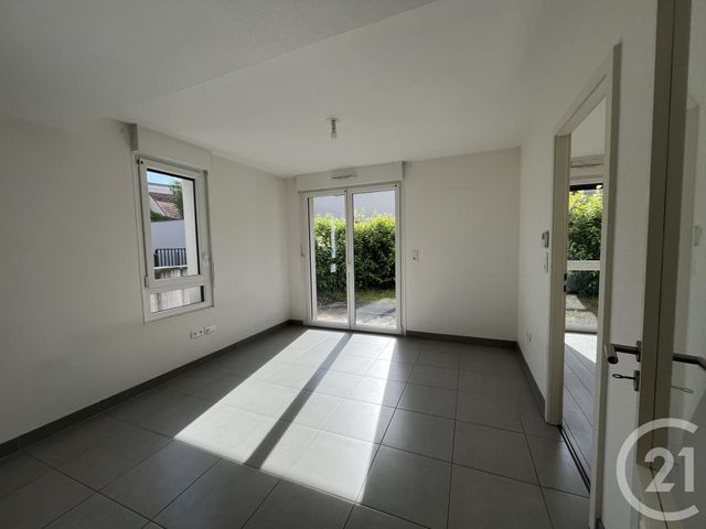 Appartement F2 &agrave; louer - 2 pi&egrave;ces - 41 m2 - Schiltigheim - 67 - ALSACE