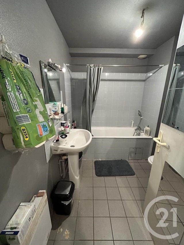 Appartement F1 &agrave; louer - 1 pi&egrave;ce - 29 m2 - Strasbourg - 67 - ALSACE