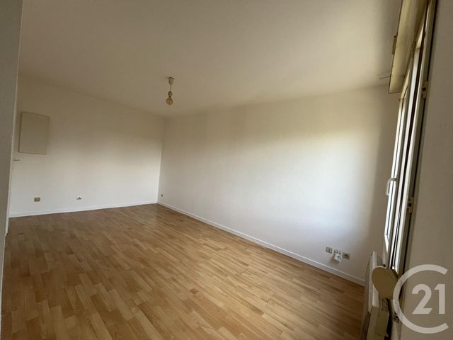 Appartement F1 &agrave; louer - 1 pi&egrave;ce - 24 m2 - Strasbourg - 67 - ALSACE