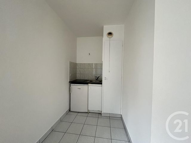 Appartement F1 &agrave; louer - 1 pi&egrave;ce - 24 m2 - Strasbourg - 67 - ALSACE
