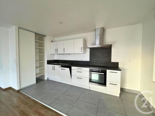 Appartement F4 &agrave; louer - 4 pi&egrave;ces - 79,40 m2 - Strasbourg - 67 - ALSACE