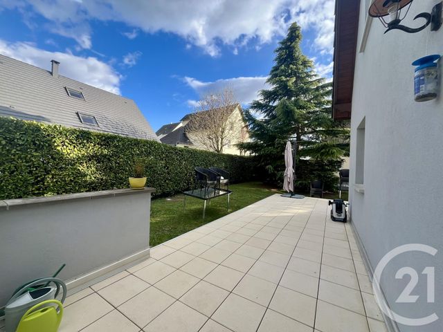 Maison &agrave; louer - 5 pi&egrave;ces - 107,30 m2 - Dingsheim - 67 - ALSACE