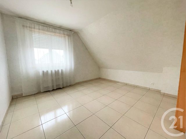 Maison &agrave; louer - 5 pi&egrave;ces - 107,30 m2 - Dingsheim - 67 - ALSACE