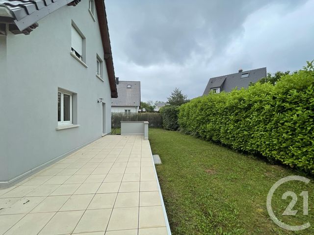Maison &agrave; louer - 5 pi&egrave;ces - 107,30 m2 - Dingsheim - 67 - ALSACE