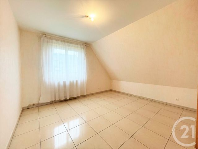 Maison &agrave; louer - 5 pi&egrave;ces - 107,30 m2 - Dingsheim - 67 - ALSACE