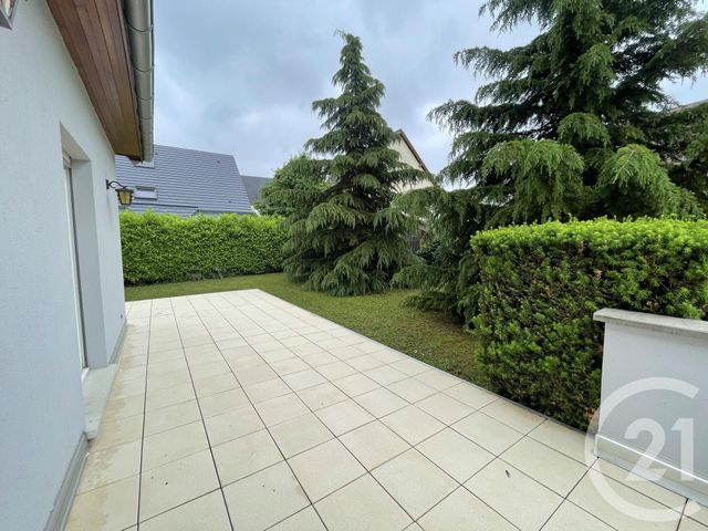 Maison &agrave; louer - 5 pi&egrave;ces - 107,30 m2 - Dingsheim - 67 - ALSACE