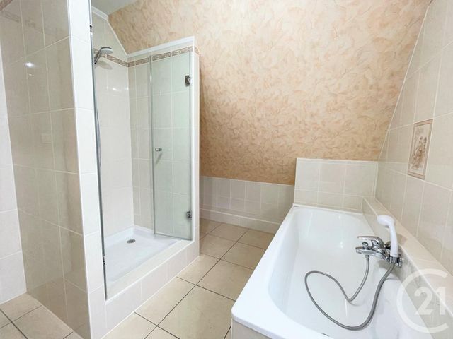 Maison &agrave; louer - 5 pi&egrave;ces - 107,30 m2 - Dingsheim - 67 - ALSACE