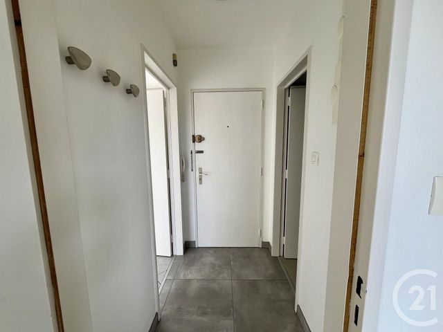 Appartement F1 &agrave; louer - 1 pi&egrave;ce - 27 m2 - Schiltigheim - 67 - ALSACE