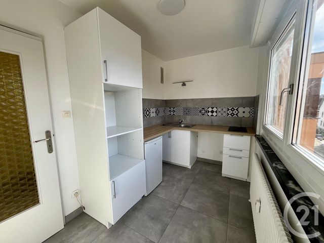 Appartement F1 &agrave; louer - 1 pi&egrave;ce - 27 m2 - Schiltigheim - 67 - ALSACE