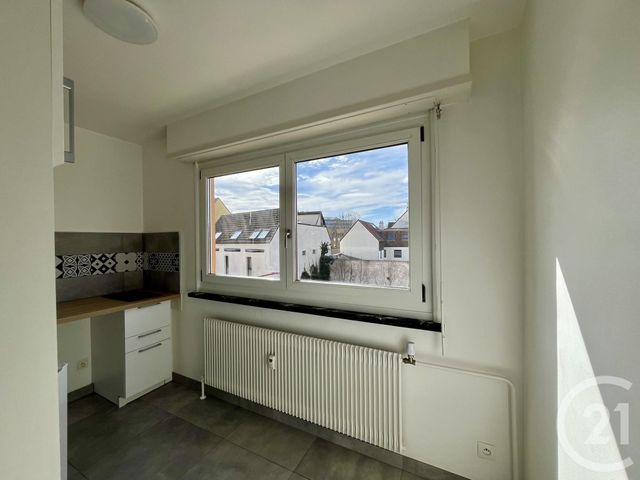 Appartement F1 &agrave; louer - 1 pi&egrave;ce - 27 m2 - Schiltigheim - 67 - ALSACE