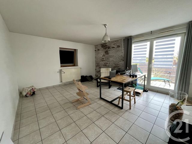 Appartement F3 &agrave; louer - 3 pi&egrave;ces - 69,60 m2 - Vendenheim - 67 - ALSACE