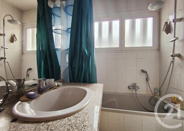 Appartement &agrave; vendre - 4 pi&egrave;ces - 67,59 m2 - Schiltigheim - 67 - ALSACE