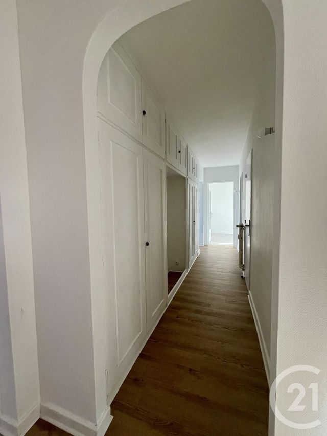 Appartement F3 &agrave; louer - 3 pi&egrave;ces - 76,54 m2 - Holtzheim - 67 - ALSACE