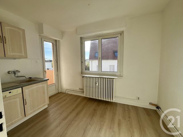Appartement F3 &agrave; louer - 3 pi&egrave;ces - 76,54 m2 - Holtzheim - 67 - ALSACE
