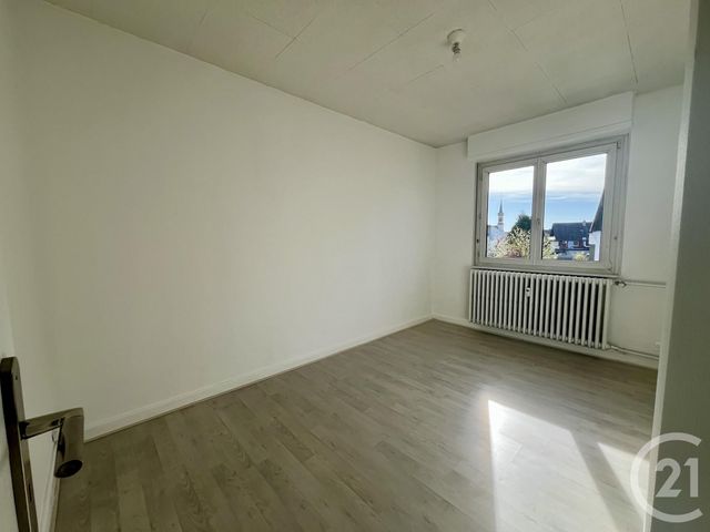 Appartement F3 &agrave; louer - 3 pi&egrave;ces - 76,54 m2 - Holtzheim - 67 - ALSACE