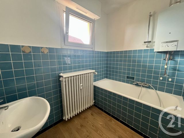 Appartement F3 &agrave; louer - 3 pi&egrave;ces - 76,54 m2 - Holtzheim - 67 - ALSACE