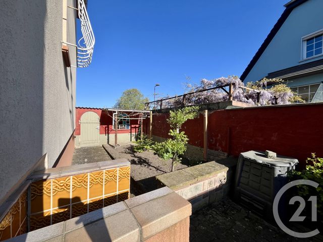 Maison &agrave; louer - 5 pi&egrave;ces - 128,70 m2 - Souffelweyersheim - 67 - ALSACE