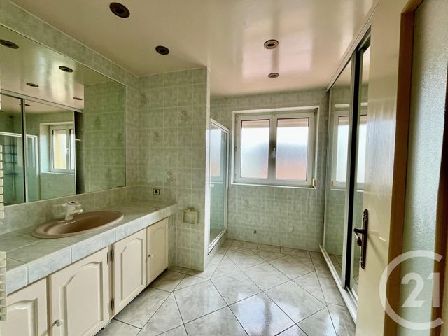 Maison &agrave; louer - 5 pi&egrave;ces - 128,70 m2 - Souffelweyersheim - 67 - ALSACE