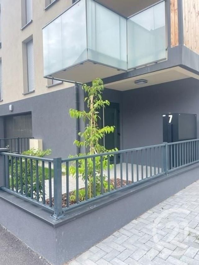 Parking &agrave; louer - 5 m2 - Strasbourg - 67 - ALSACE