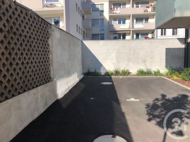 Parking &agrave; louer - 5 m2 - Strasbourg - 67 - ALSACE