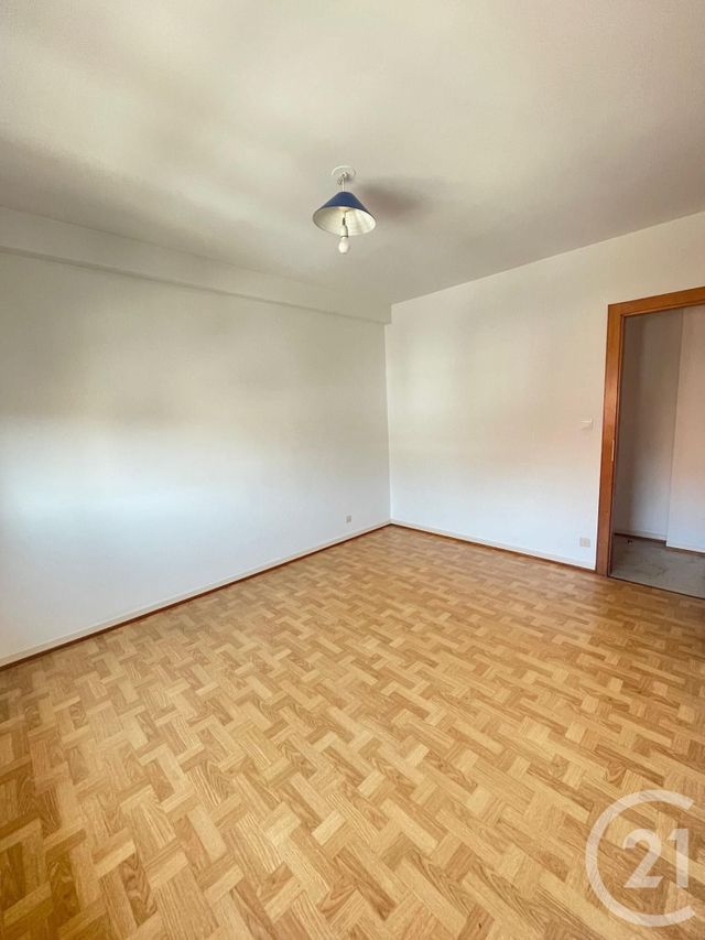 Appartement F3 &agrave; louer - 3 pi&egrave;ces - 70 m2 - Strasbourg - 67 - ALSACE