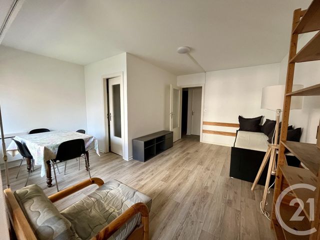 Appartement F1 &agrave; louer - 1 pi&egrave;ce - 35 m2 - Strasbourg - 67 - ALSACE