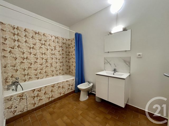 Appartement F1 &agrave; louer - 1 pi&egrave;ce - 35 m2 - Strasbourg - 67 - ALSACE