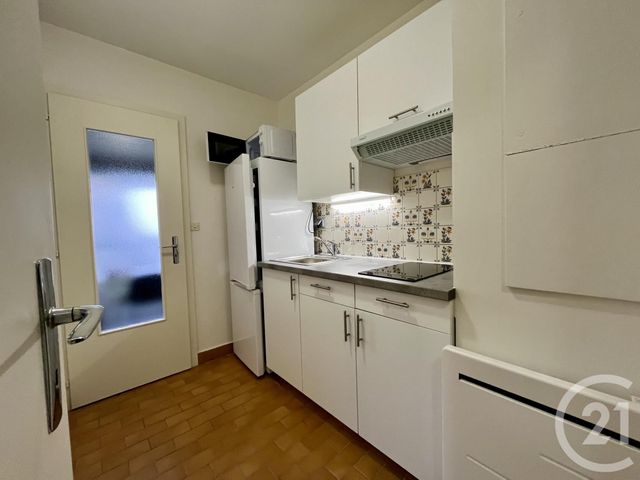 Appartement F1 &agrave; louer - 1 pi&egrave;ce - 35 m2 - Strasbourg - 67 - ALSACE