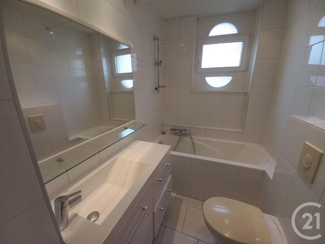 Appartement F2 &agrave; louer - 2 pi&egrave;ces - 52 m2 - Schiltigheim - 67 - ALSACE