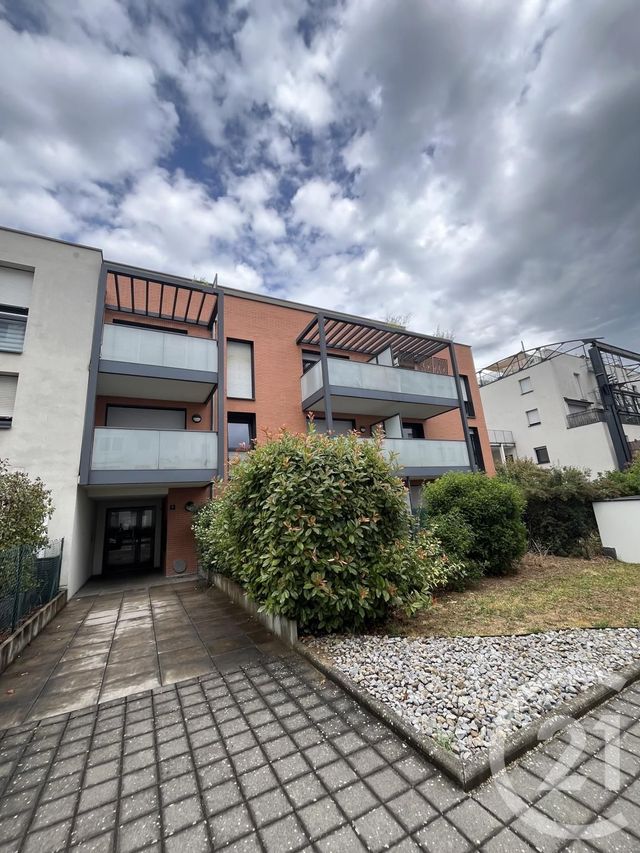 Appartement F3 &agrave; louer - 3 pi&egrave;ces - 69 m2 - Schiltigheim - 67 - ALSACE