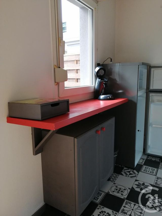 Appartement F1 &agrave; louer - 1 pi&egrave;ce - 30,99 m2 - Strasbourg - 67 - ALSACE