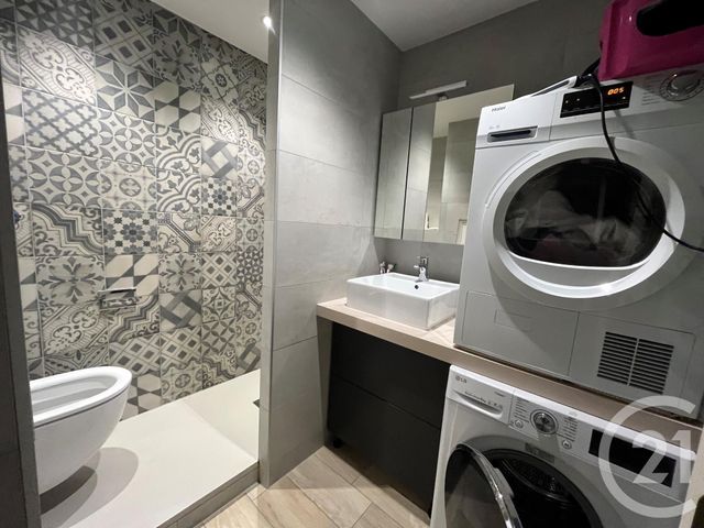 Appartement F3 &agrave; louer - 3 pi&egrave;ces - 74,71 m2 - Strasbourg - 67 - ALSACE