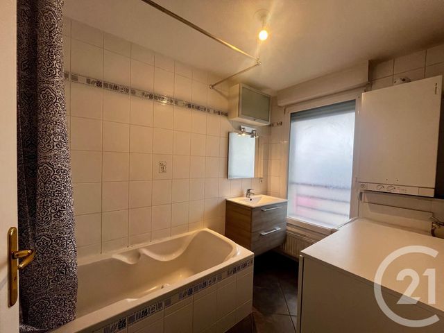 Appartement F3 &agrave; louer - 3 pi&egrave;ces - 63,92 m2 - Schiltigheim - 67 - ALSACE