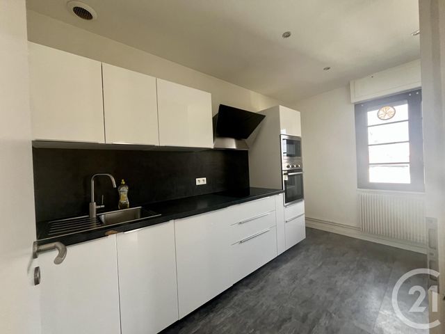 Appartement T3 &agrave; louer - 3 pi&egrave;ces - 69,37 m2 - Bischheim - 67 - ALSACE