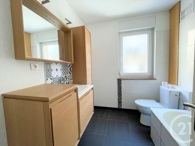 Appartement F2 &agrave; louer - 2 pi&egrave;ces - 48,82 m2 - Schiltigheim - 67 - ALSACE