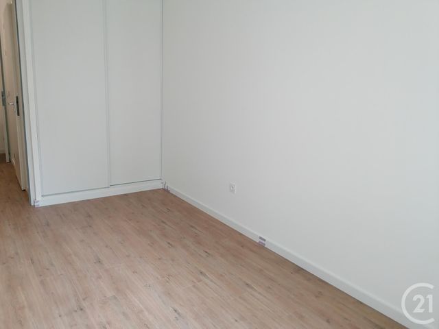 Appartement F4 &agrave; louer - 4 pi&egrave;ces - 82,60 m2 - Schiltigheim - 67 - ALSACE
