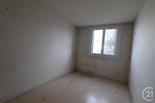 Appartement T4 à vendre - 4 pièces - 68 m2 - Domont - 95 - ILE-DE-FRANCE